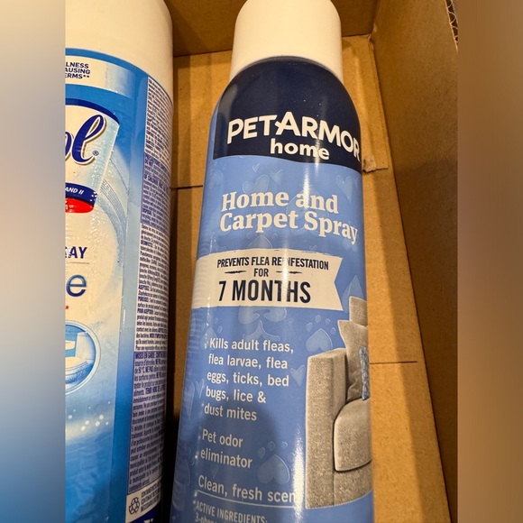 2 Large Lysol Disinfectant spray & Home and
Carpet Spray 19 Oz and 16 Oz - Picture 2 of 5